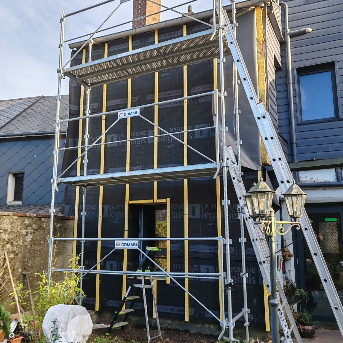 Travaux d’isolation extérieure sur une habitation autour d’Yvetot